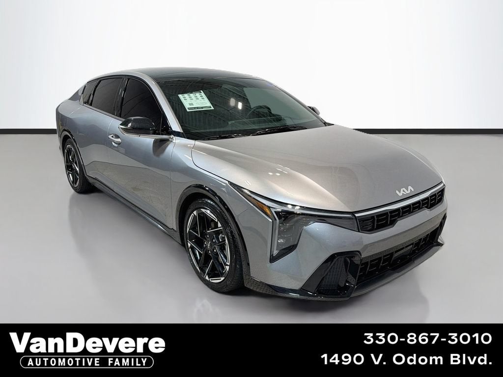 2025 Kia K4 GT-Line