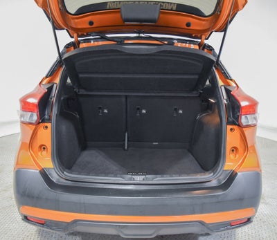 2019 Nissan Kicks SR