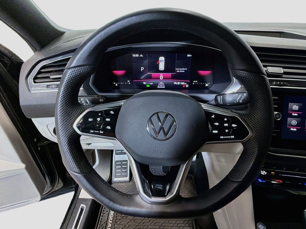 2024 Volkswagen Tiguan SE R-Line Black