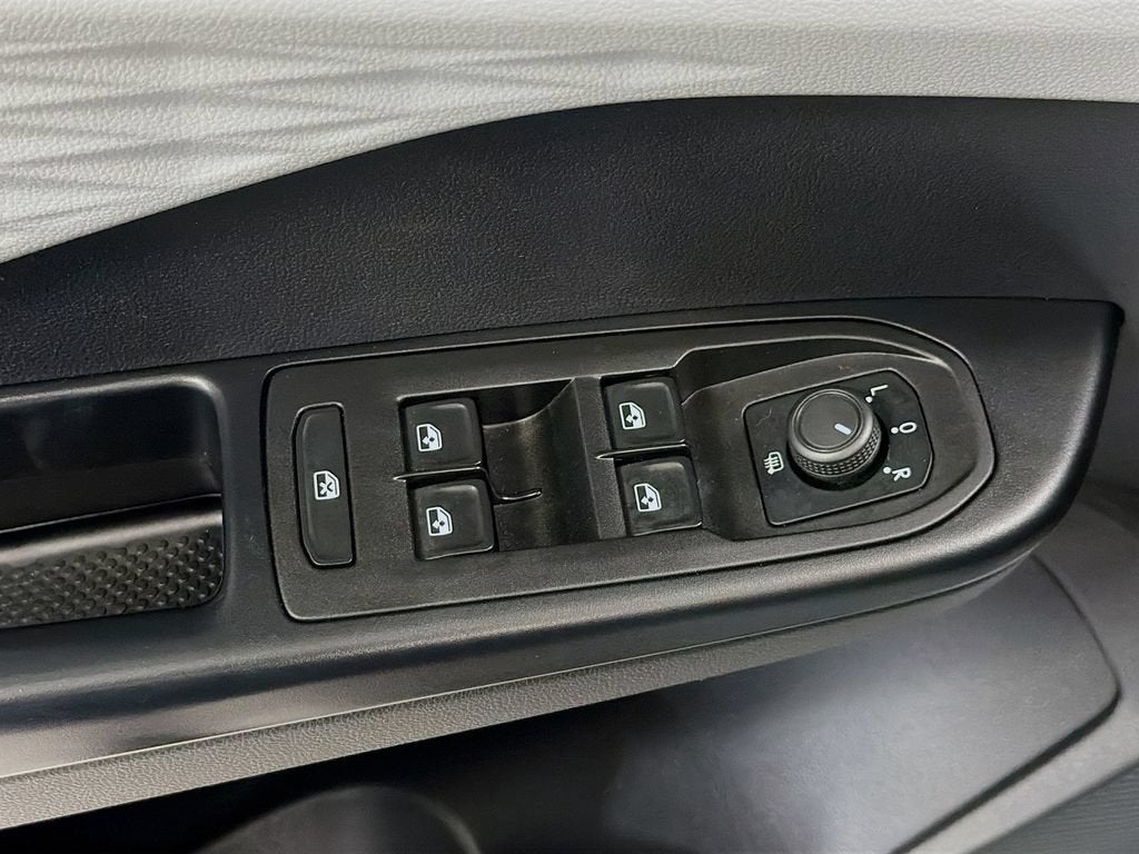 2022 Volkswagen Taos S