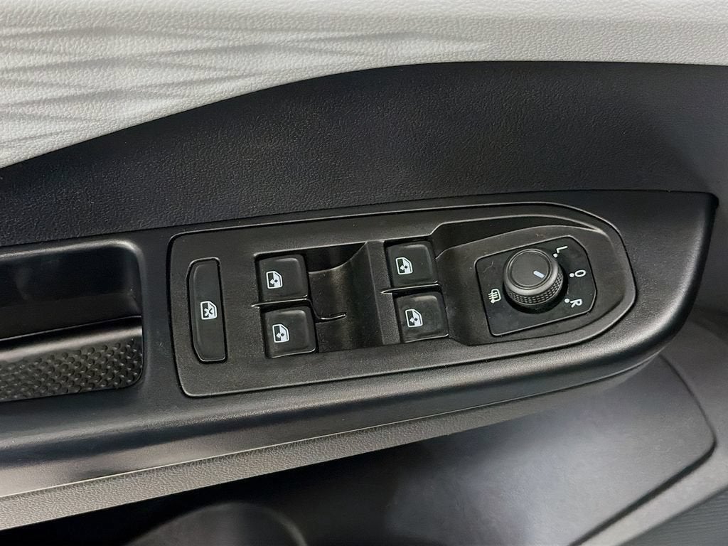 2022 Volkswagen Taos S