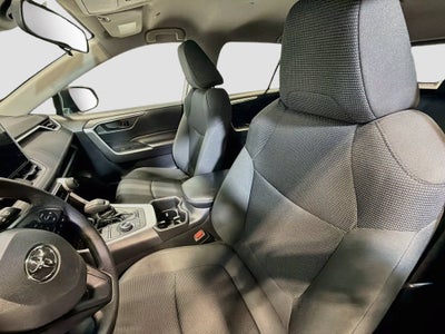 2023 Toyota RAV4 Hybrid LE