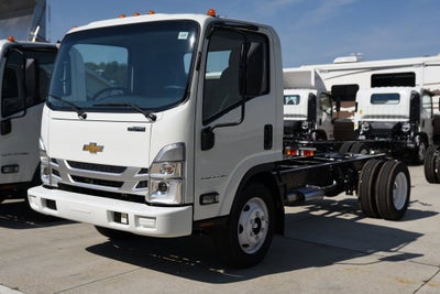 2025 Chevrolet Low Cab Forward 4500 NA