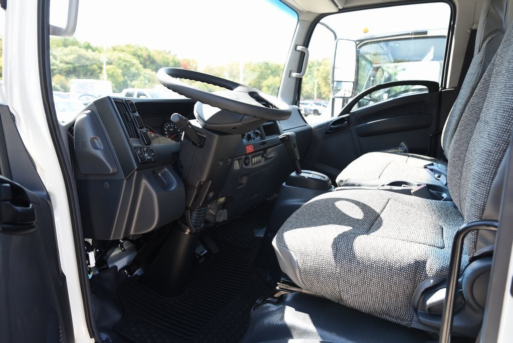 2025 Chevrolet Low Cab Forward 4500 NA