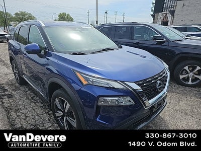 2023 Nissan Rogue SL