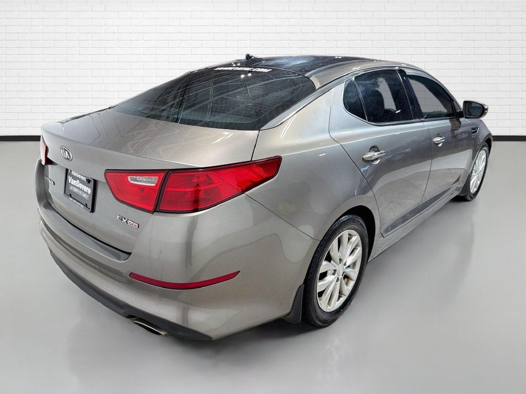Used 2015 Kia Optima EX with VIN 5XXGN4A77FG384949 for sale in Akron, OH