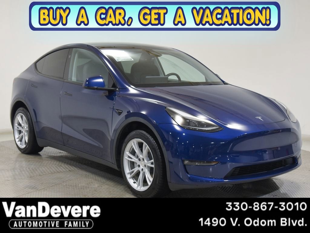 2023 Tesla Model Y Long Range Dual Motor All-Wheel Drive's photo