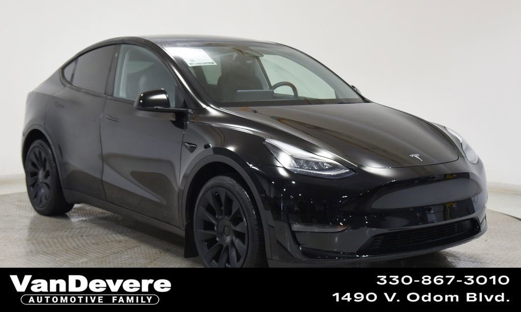 2023 Tesla Model Y Long Range