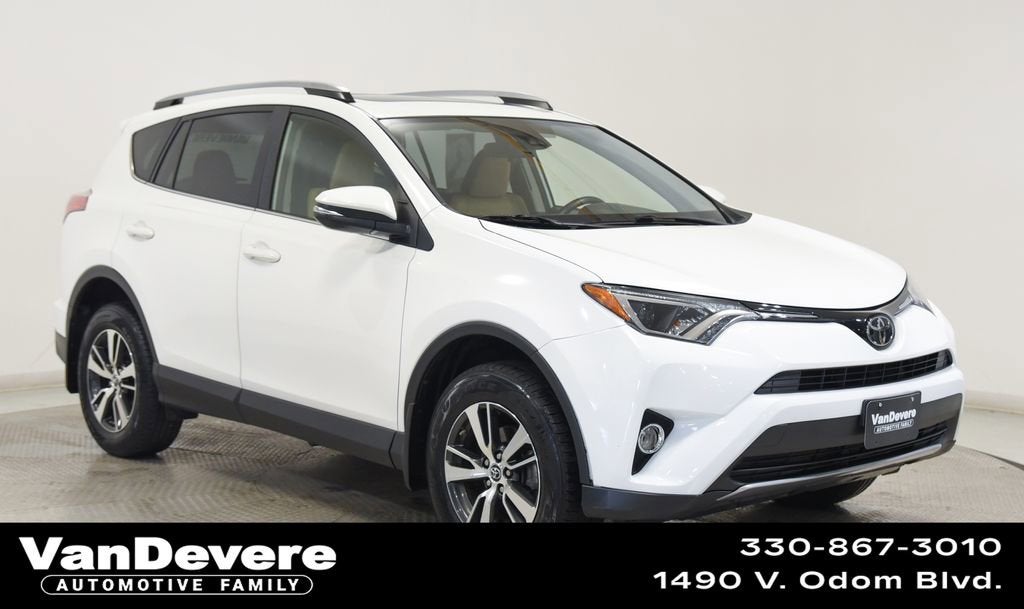 2017 Toyota RAV4 XLE
