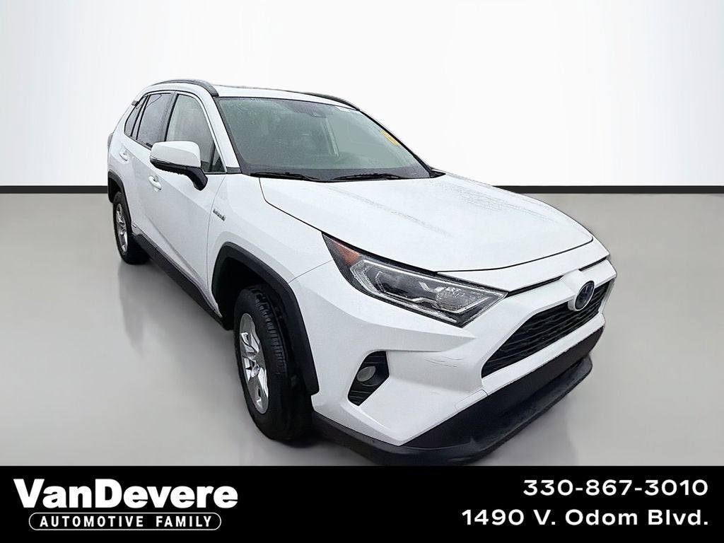 2021 Toyota RAV4 Hybrid XLE