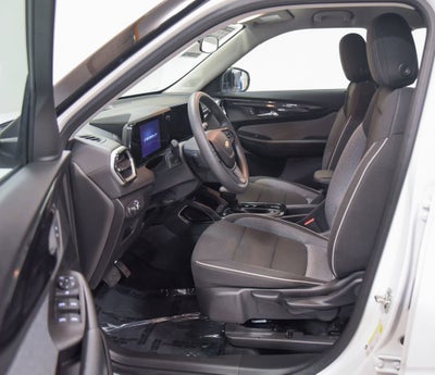 2025 Chevrolet Trailblazer LS