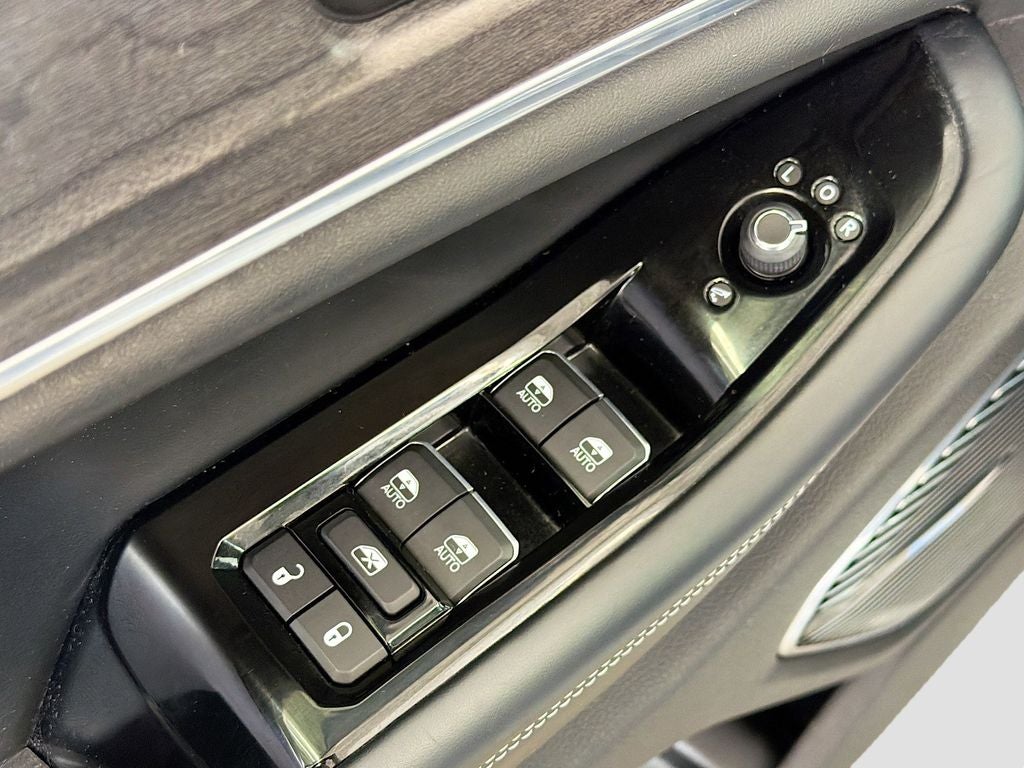 2022 Jeep Grand Cherokee L Overland