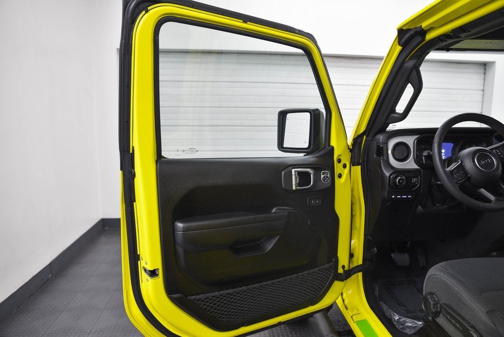 2024 Jeep Wrangler Willys 4xe