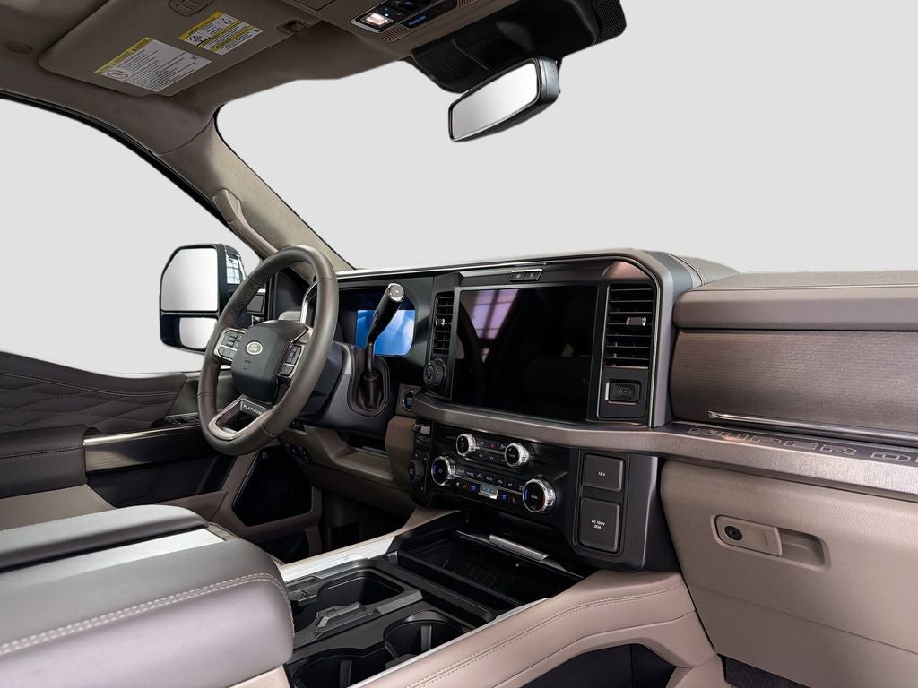2025 Ford F-450SD Platinum DRW
