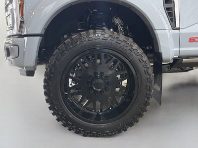 2025 Ford F-450SD Platinum DRW