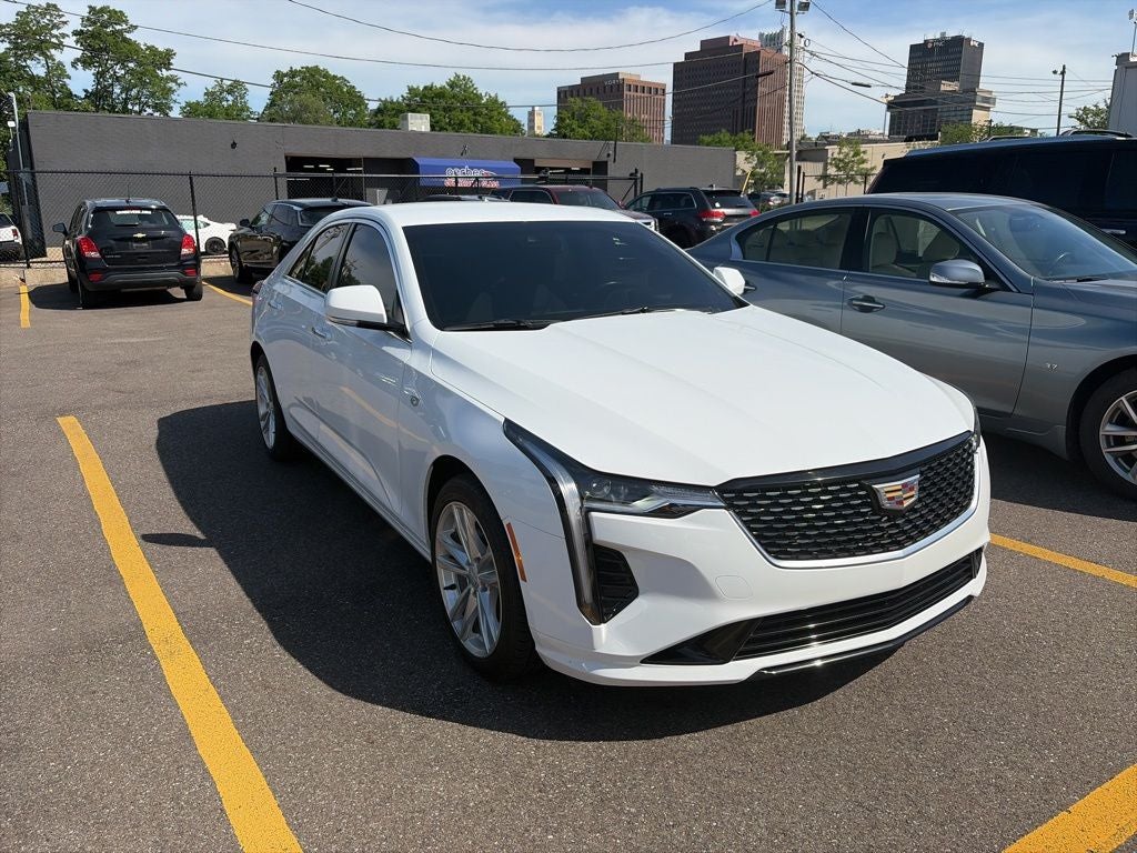 2021 Cadillac CT4 Luxury