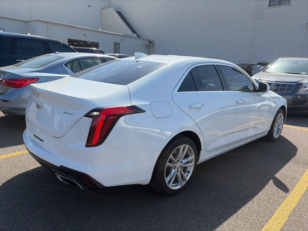 2021 Cadillac CT4 Luxury