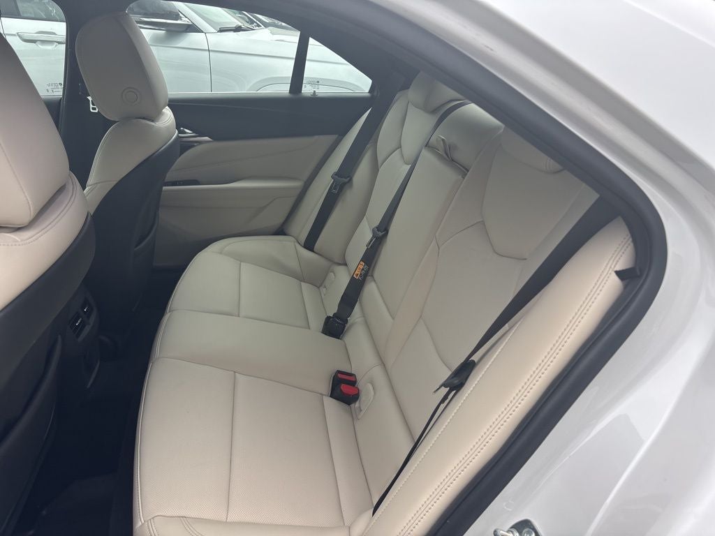 2025 Cadillac CT4 Premium Luxury