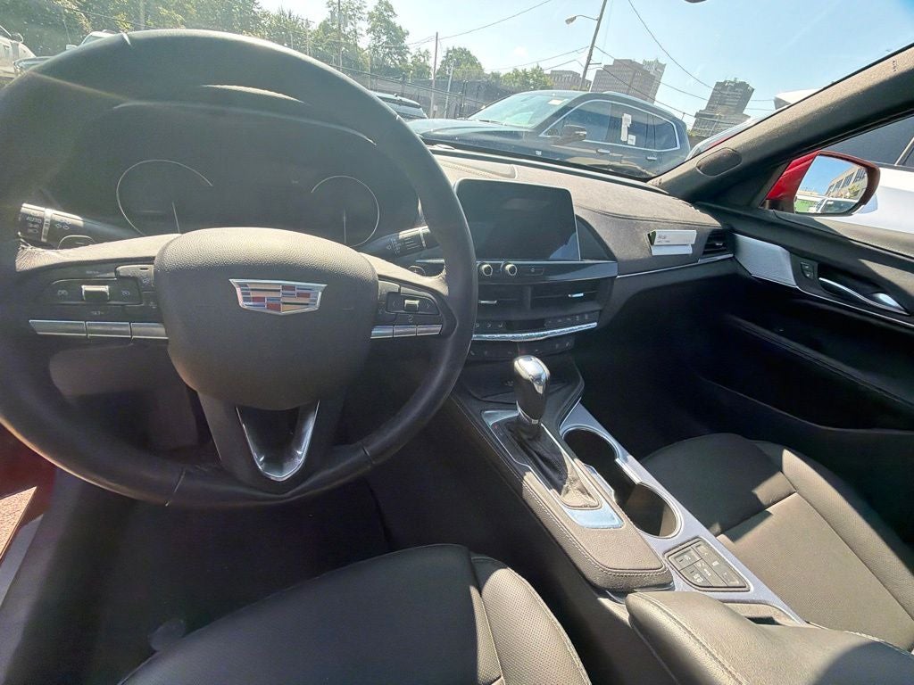 2023 Cadillac CT4 Premium Luxury