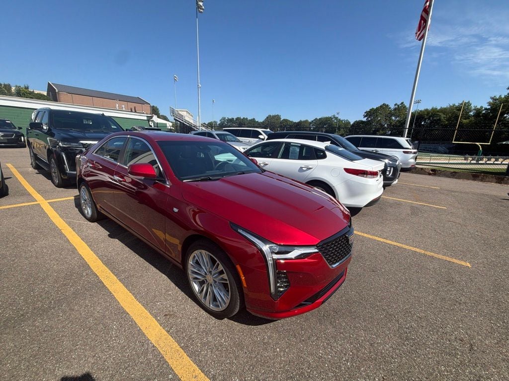 2023 Cadillac CT4 Premium Luxury
