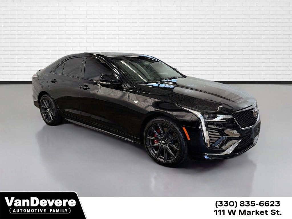 2023 Cadillac CT4 Sport