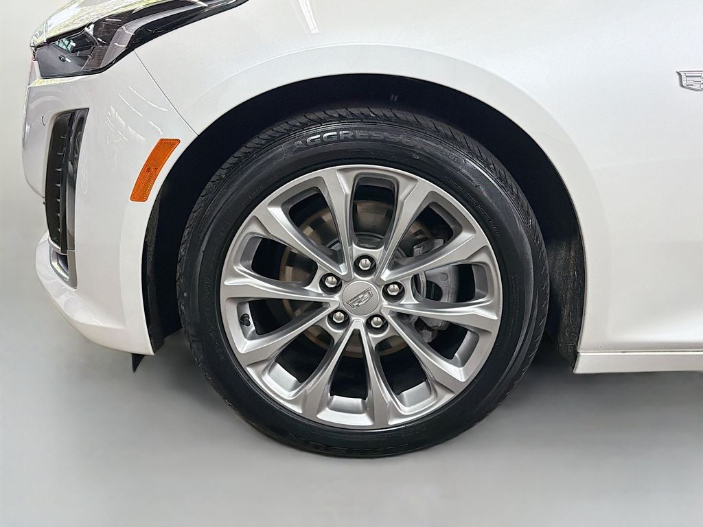 2023 Cadillac CT5 Luxury