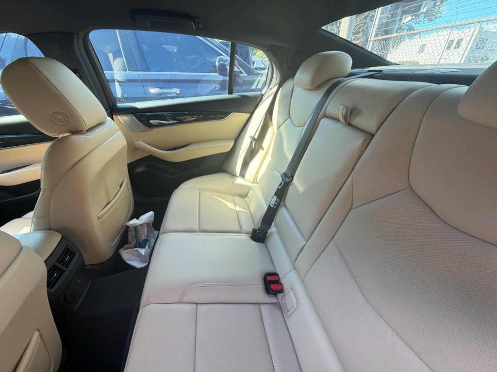2023 Cadillac CT5 Premium Luxury