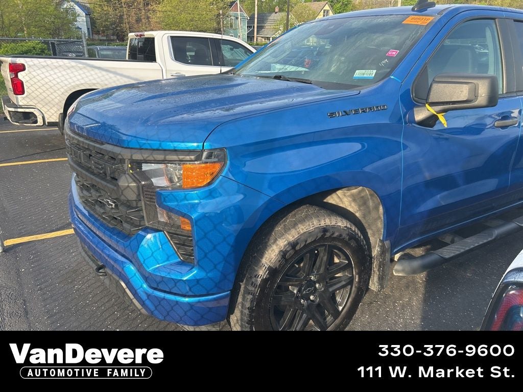 2023 Chevrolet Silverado 1500 Custom