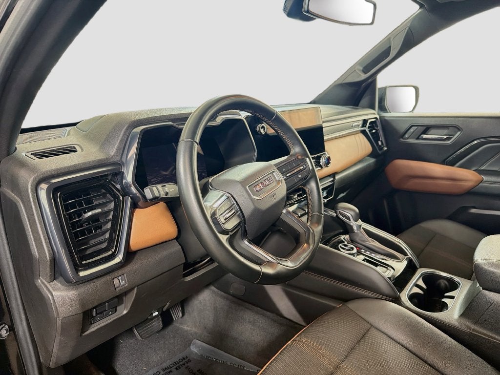 2023 GMC Canyon AT4