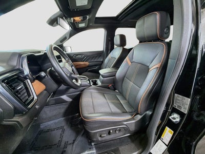 2023 GMC Canyon AT4