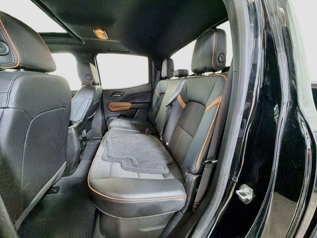 2023 GMC Canyon AT4