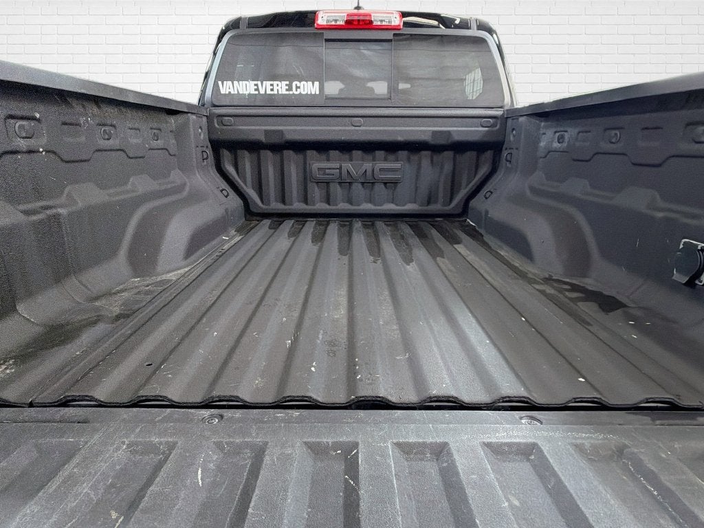 2023 GMC Canyon AT4