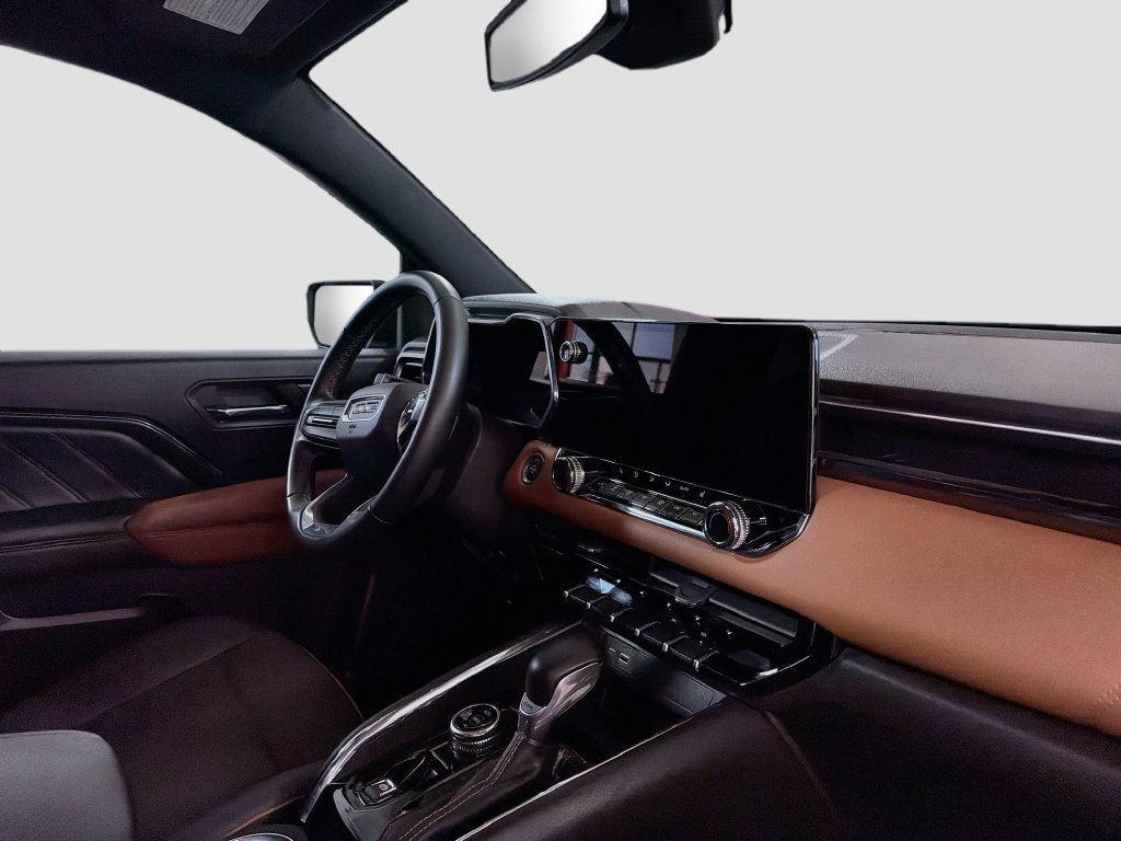 2023 GMC Canyon AT4
