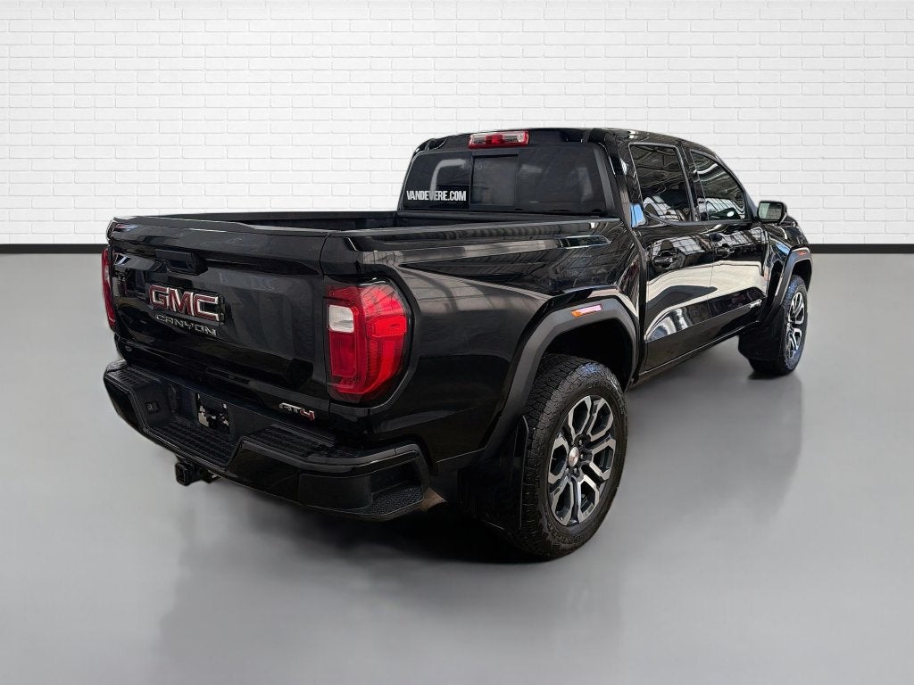 2023 GMC Canyon AT4