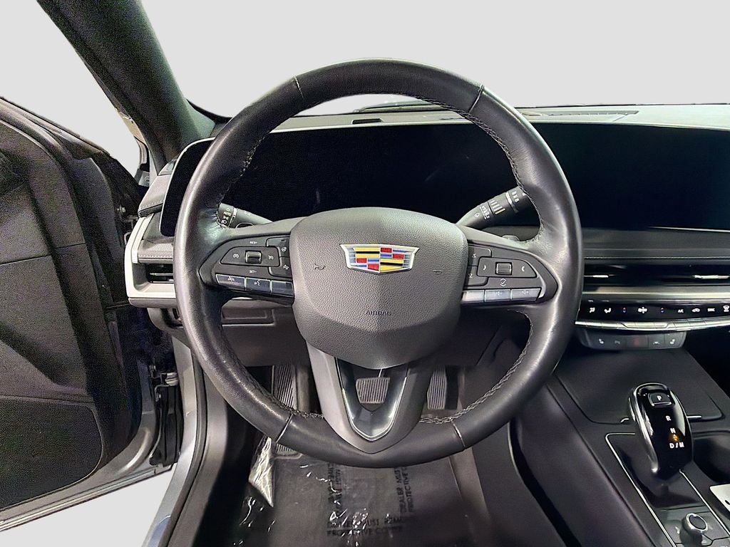 2024 Cadillac XT4 Luxury