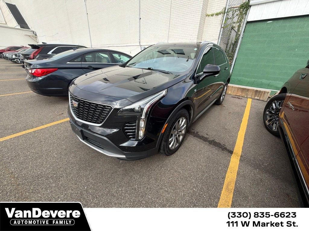 2020 Cadillac XT4 Premium Luxury