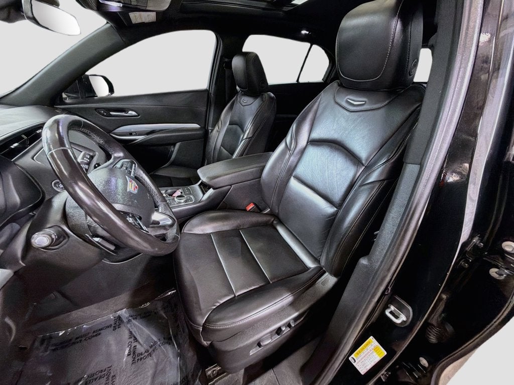 2020 Cadillac XT4 Premium Luxury