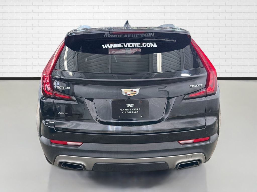 2020 Cadillac XT4 Premium Luxury