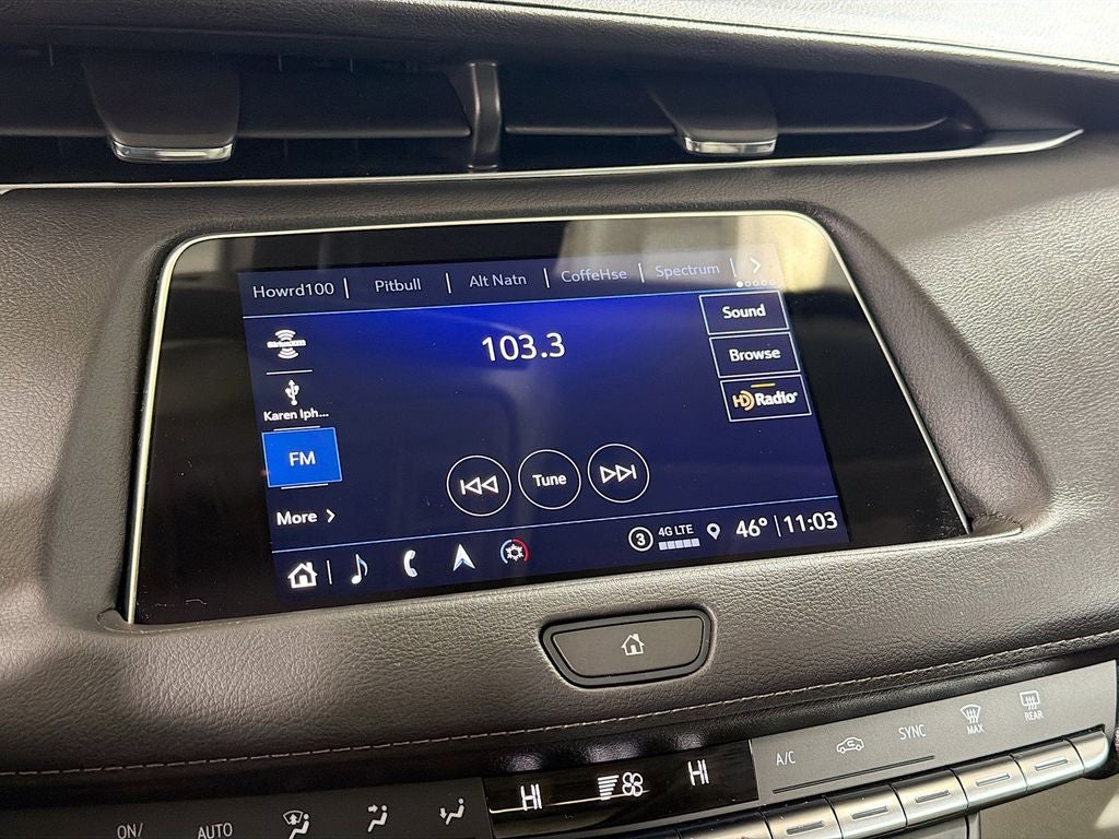 2023 Cadillac XT4 Premium Luxury