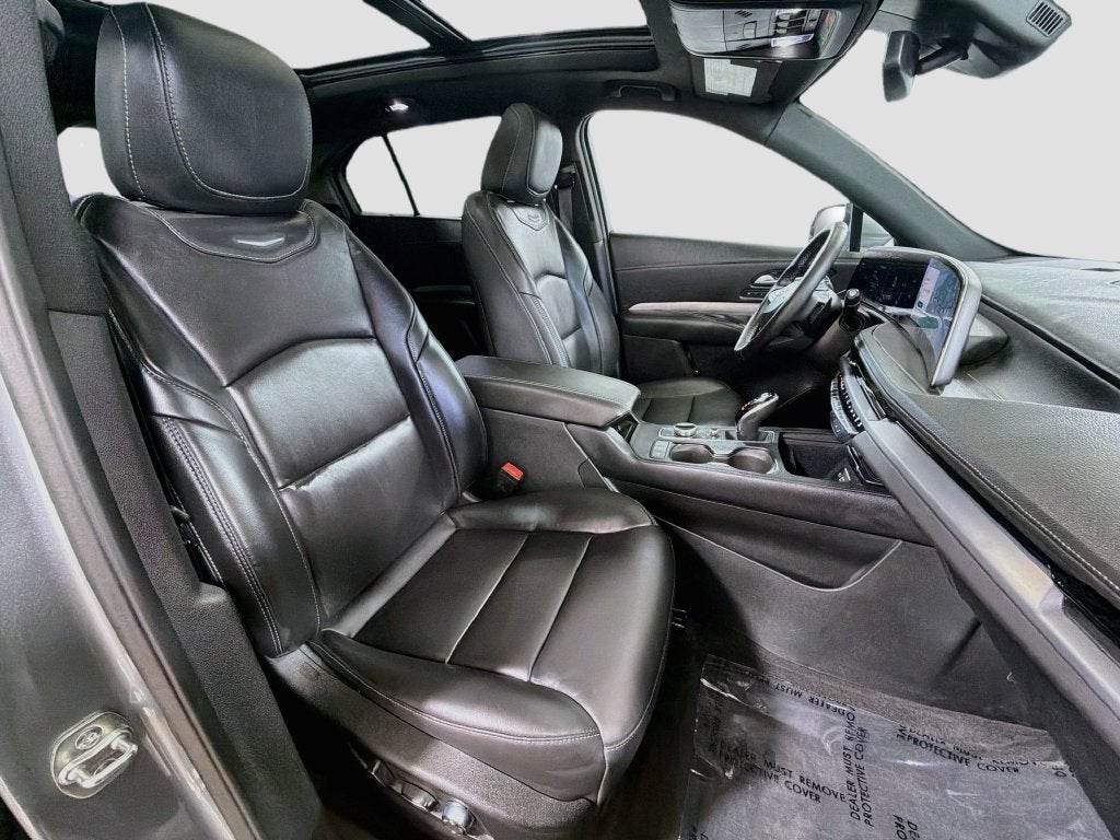 2025 Cadillac XT4 Premium Luxury