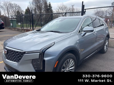 2024 Cadillac XT4 Premium Luxury