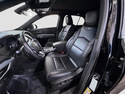 2023 Cadillac XT4 Premium Luxury