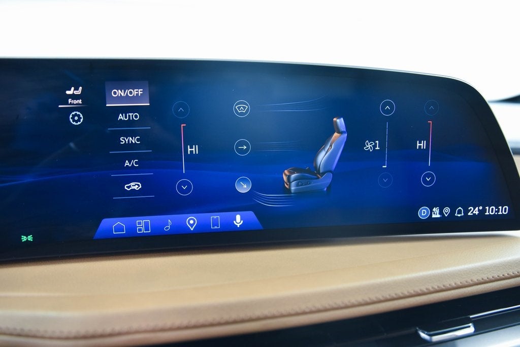 2024 Cadillac XT4 Sport