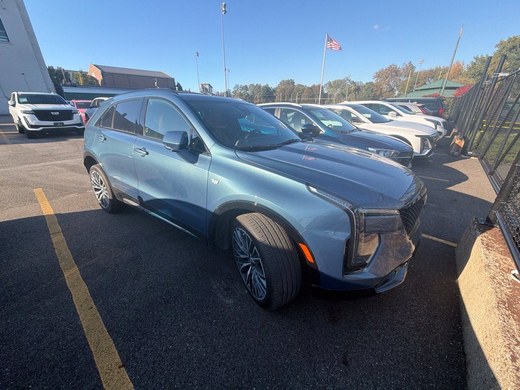 2024 Cadillac XT4 Sport
