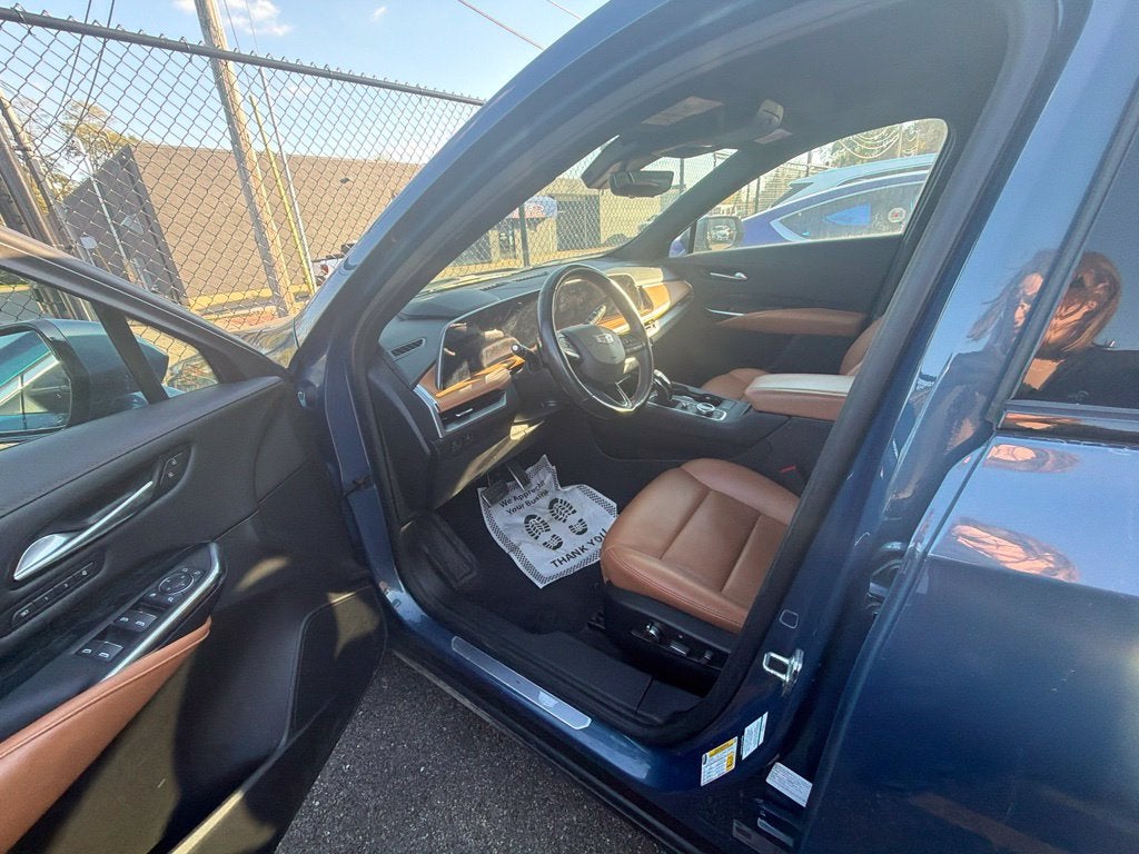 2024 Cadillac XT4 Sport
