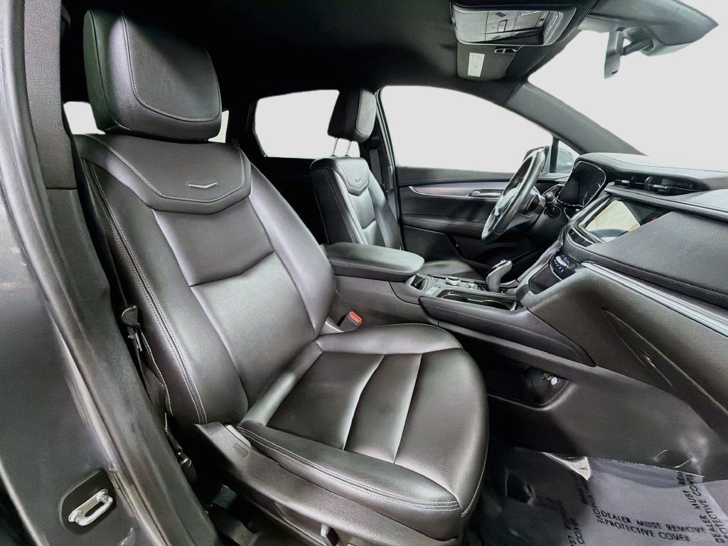 2022 Cadillac XT5 Luxury