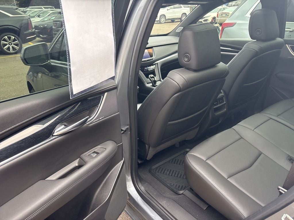 2020 Cadillac XT5 Premium Luxury