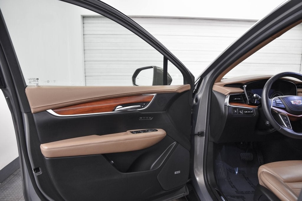 2018 Cadillac XT5 Platinum