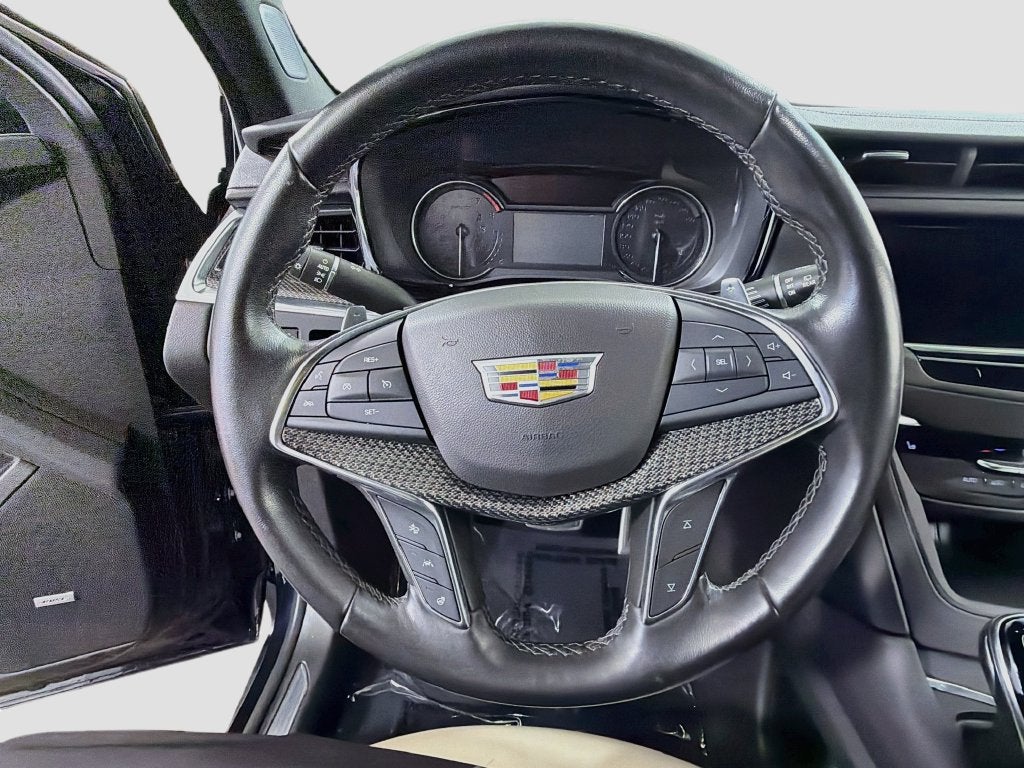 2022 Cadillac XT5 Sport