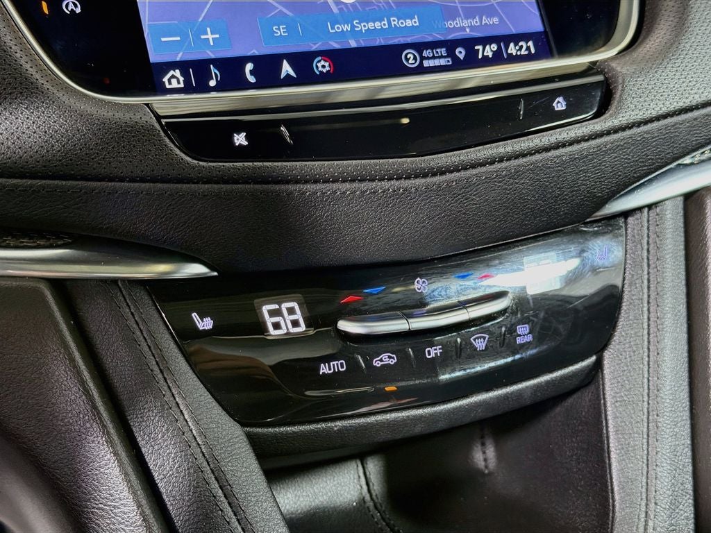2022 Cadillac XT5 Sport